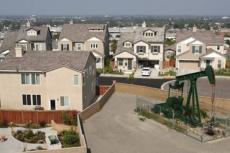 Residential oil well